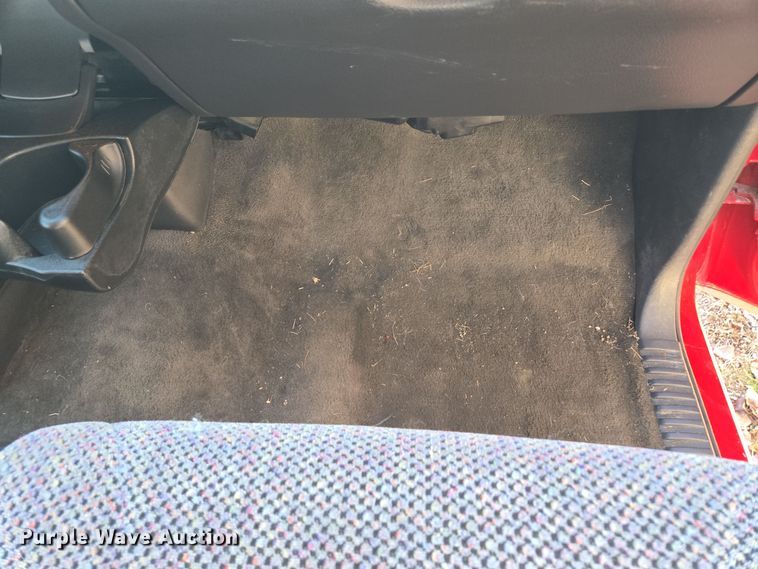 image for item EQ3723 1998 Dodge  Ram 1500 Club Cab pickup truck