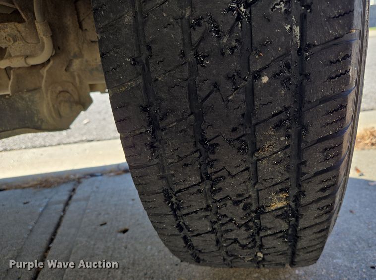 image for item EQ3723 1998 Dodge  Ram 1500 Club Cab pickup truck