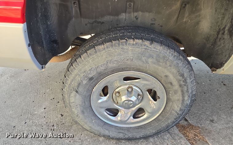 image for item EQ3723 1998 Dodge  Ram 1500 Club Cab pickup truck