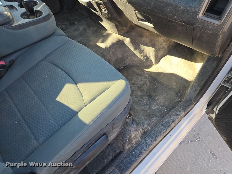 image for item EQ3745 2013 Dodge  Ram 1500 pickup truck