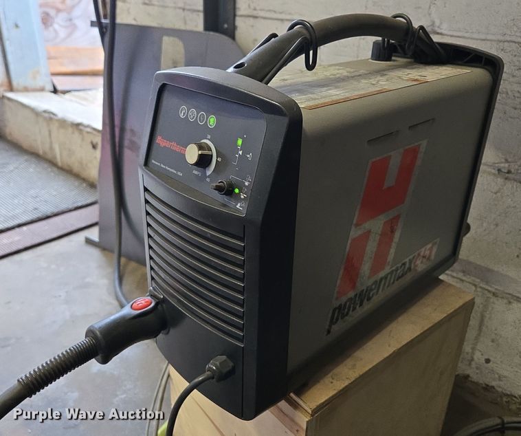 image for item EQ3772 Lincoln  Torchmate 4x4 plasma cutting table 