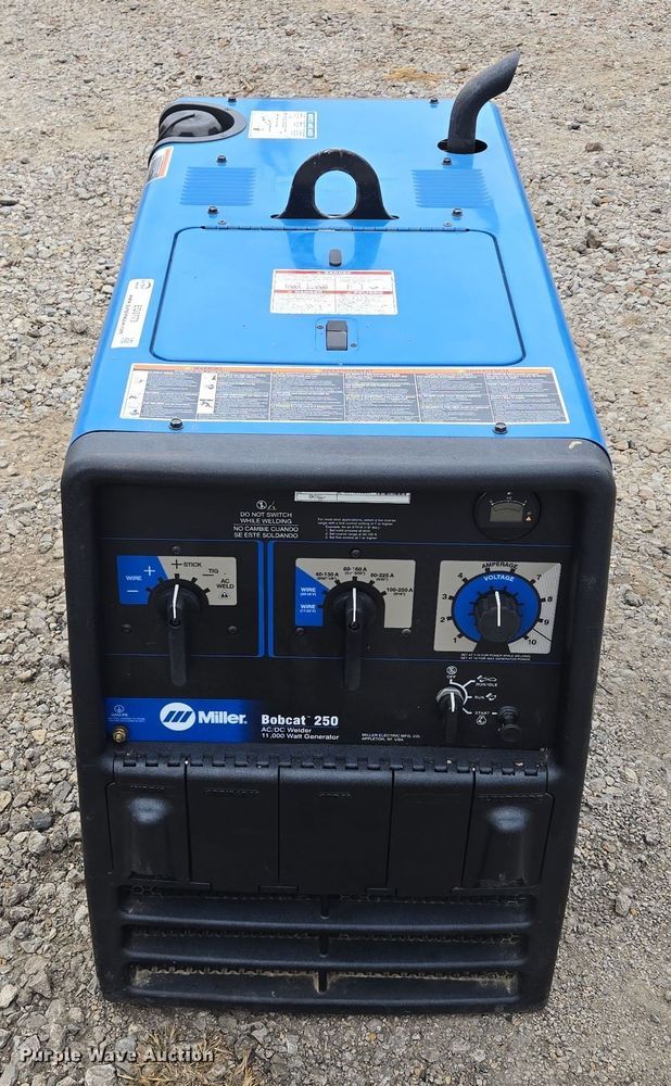 image for item EQ3773 2017 Miller  Bobcat 250 welder/generator
