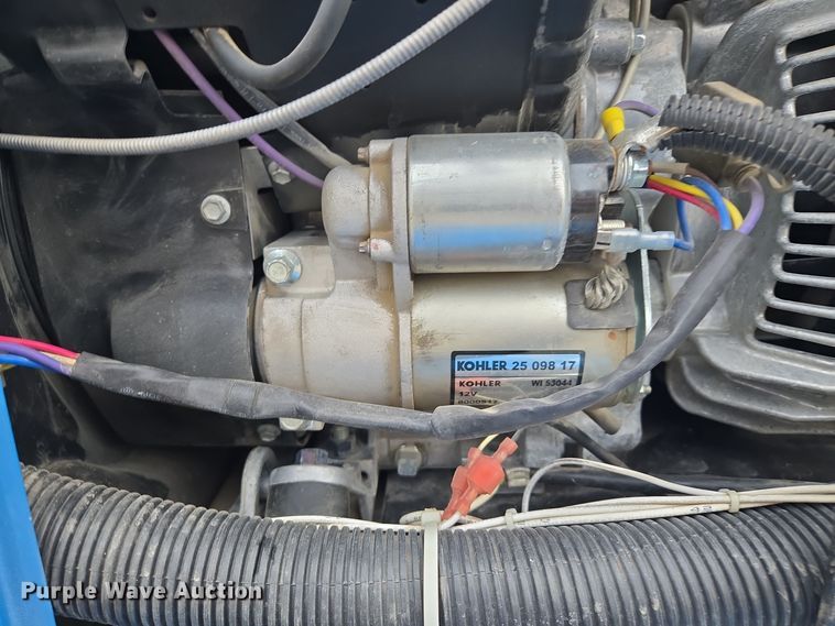 image for item EQ3773 2017 Miller  Bobcat 250 welder/generator