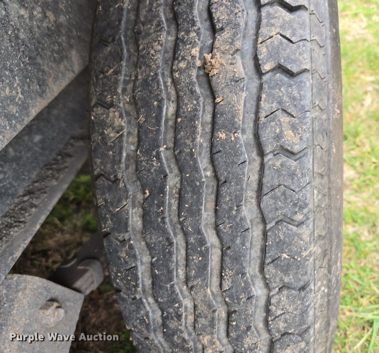 image for item EQ3777 2019 Load Trailer  dump trailer