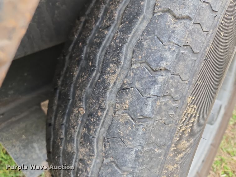 image for item EQ3777 2019 Load Trailer  dump trailer