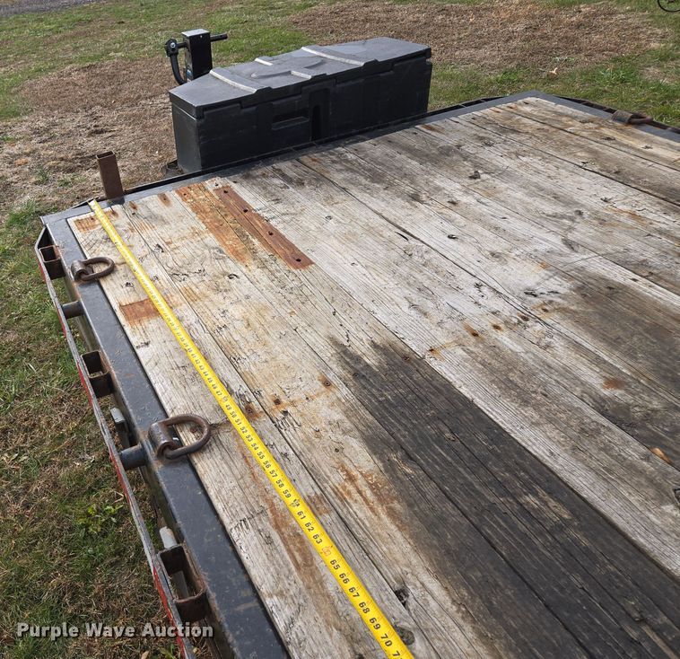 image for item EQ3778 2011 Midsota Manufacturing Midsota TB (7) tilt deck equipment trailer