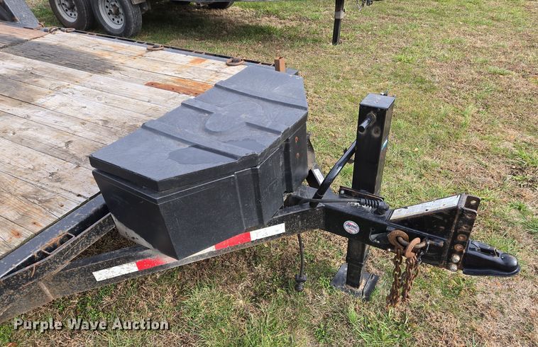 image for item EQ3778 2011 Midsota Manufacturing Midsota TB (7) tilt deck equipment trailer