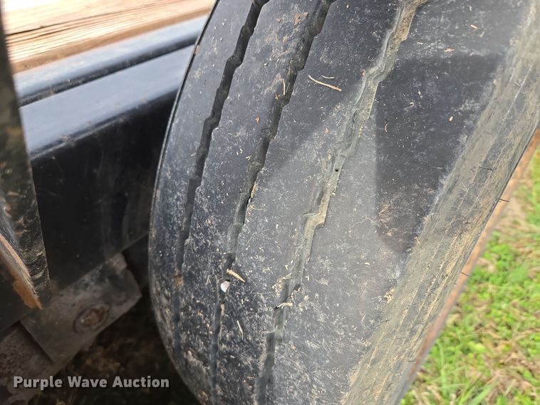 image for item EQ3778 2011 Midsota Manufacturing Midsota TB (7) tilt deck equipment trailer