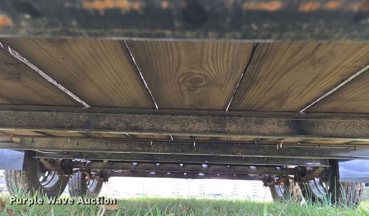 image for item EQ3780 2016 Heartland  utility trailer