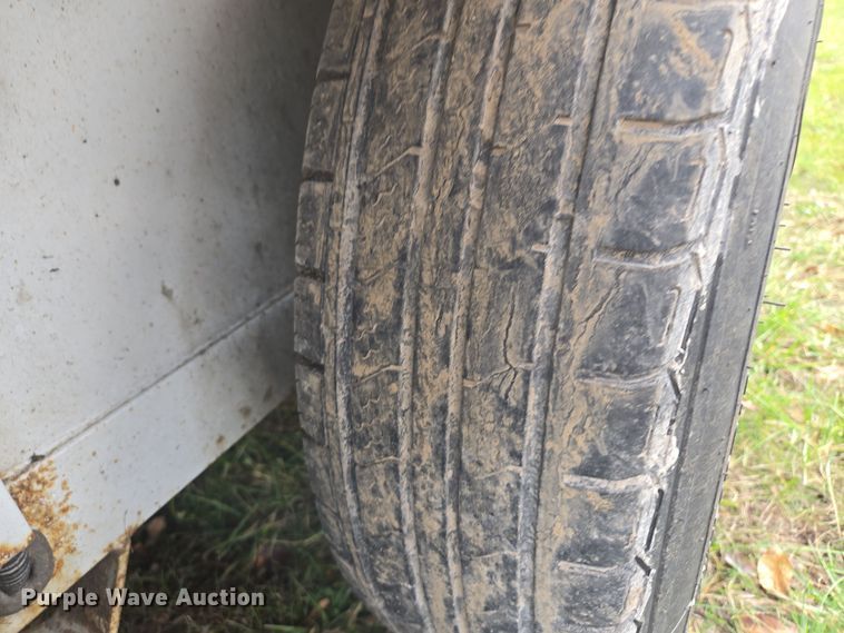 image for item EQ3781 2020 CM Trailers  enclosed cargo trailer