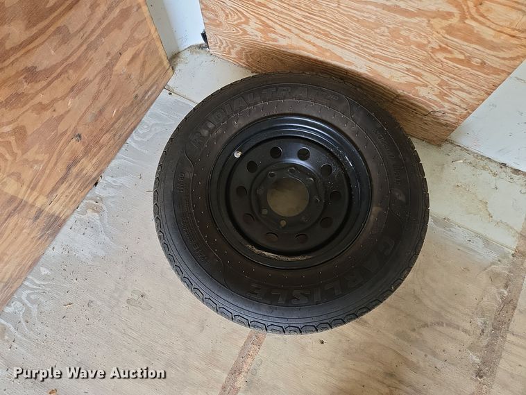 image for item EQ3781 2020 CM Trailers  enclosed cargo trailer