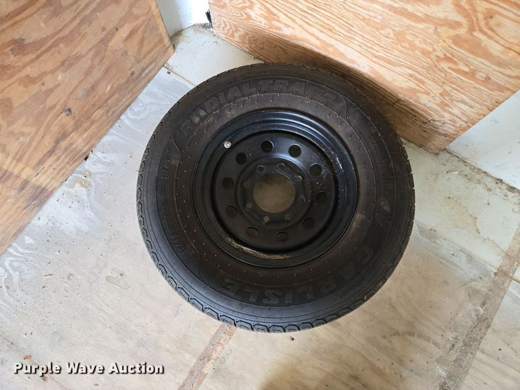 image for item EQ3781 2020 CM Trailers  enclosed cargo trailer