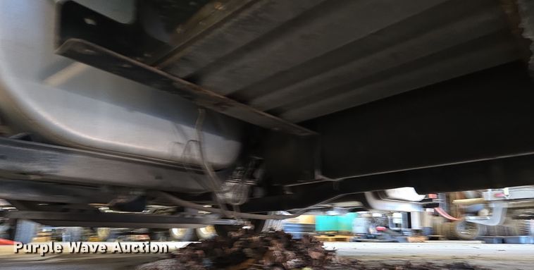 image for item EQ3785 2007 International  4200 delivery truck