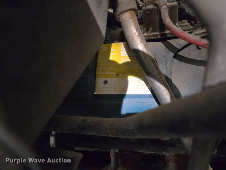 image for item EQ3785 2007 International  4200 delivery truck