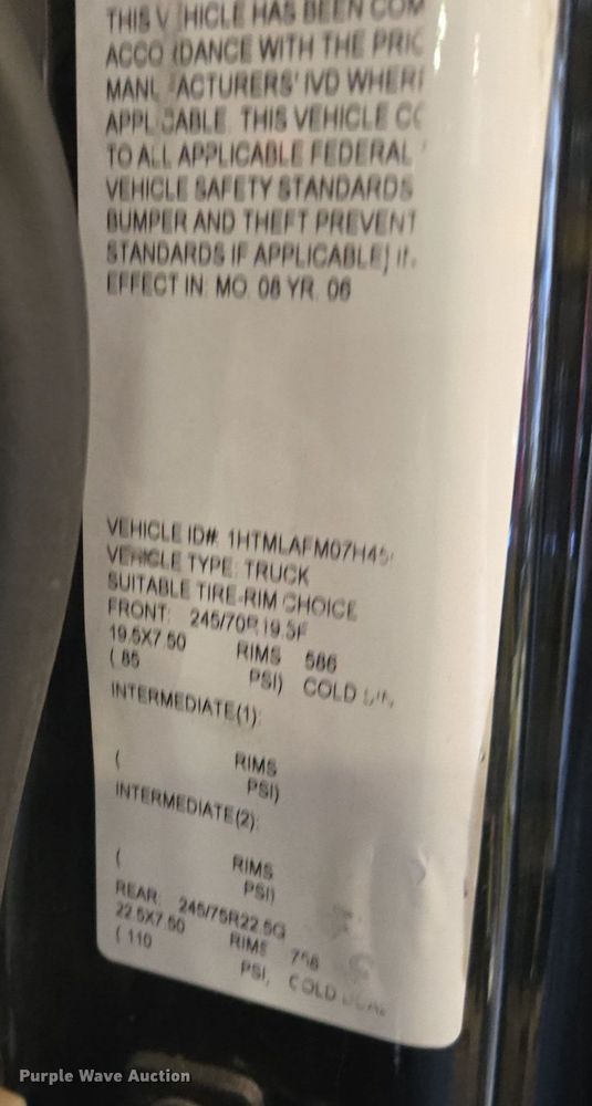 image for item EQ3785 2007 International  4200 delivery truck