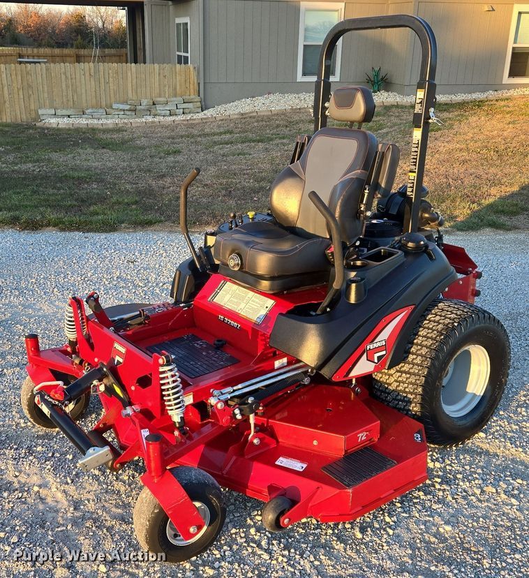 image for item EQ3798 Ferris  IS 3200Z ZTR lawn mower