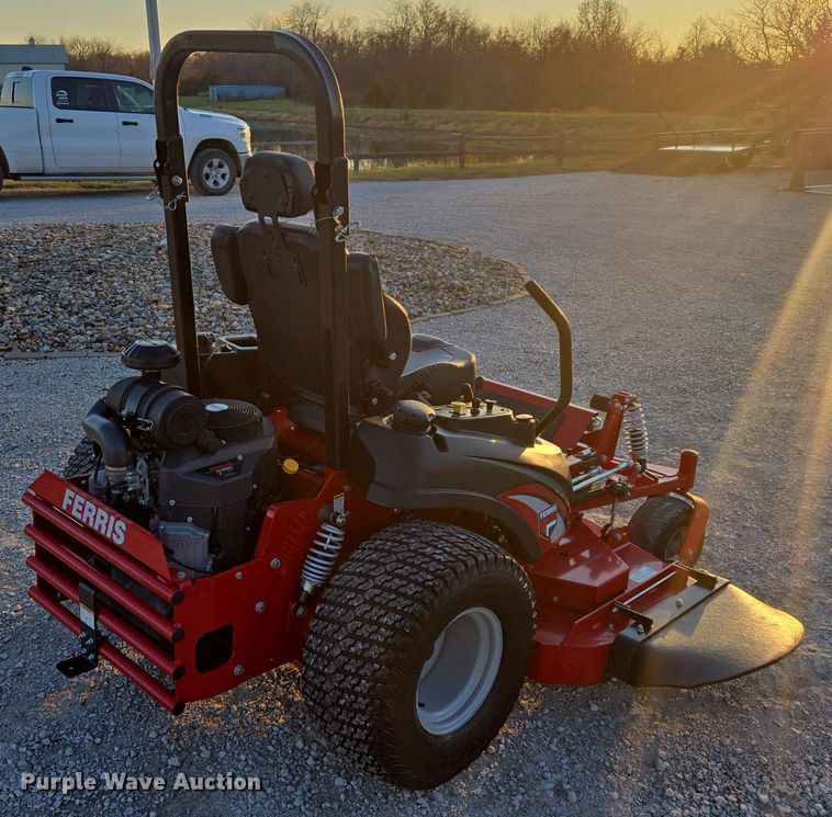 image for item EQ3798 Ferris  IS 3200Z ZTR lawn mower