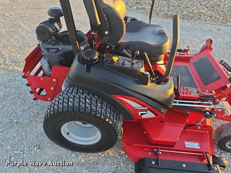 image for item EQ3798 Ferris  IS 3200Z ZTR lawn mower