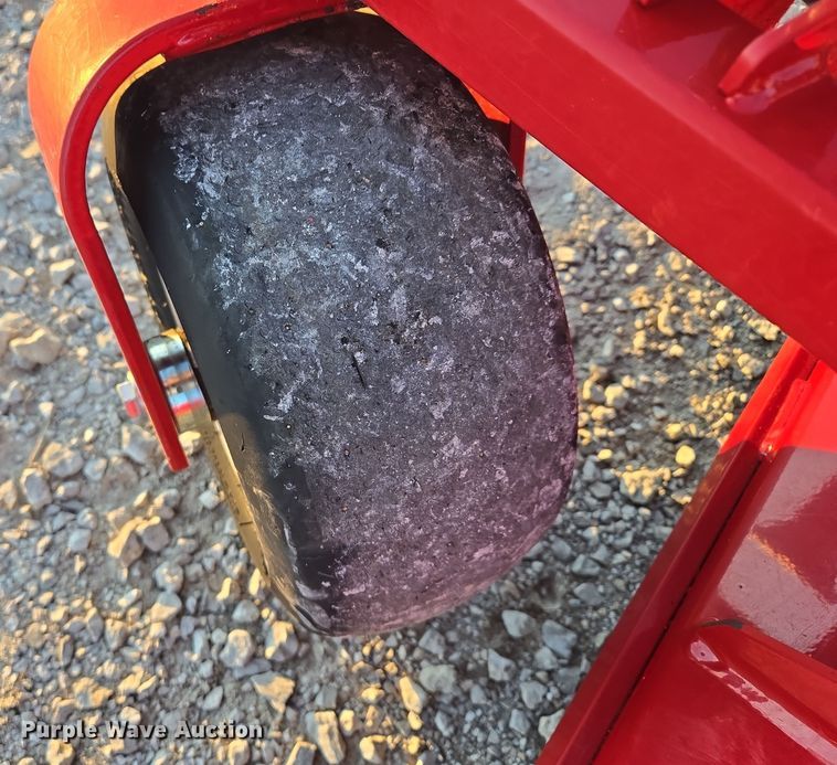 image for item EQ3798 Ferris  IS 3200Z ZTR lawn mower