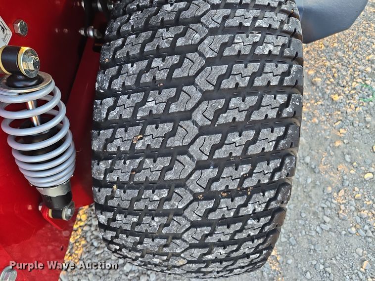 image for item EQ3798 Ferris  IS 3200Z ZTR lawn mower