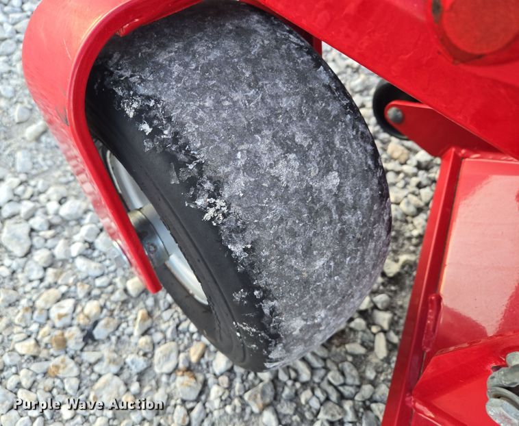 image for item EQ3799 Ferris  IS 2100Z ZTR lawn mower