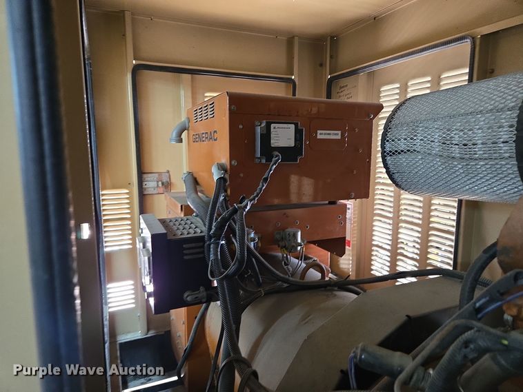 image for item EQ3801 2001 Generac  2000 Series  generator