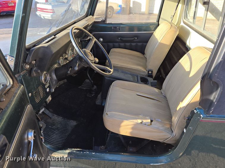 image for item EQ3839 1984 Jeep  CJ 8 Scrambler  SUV