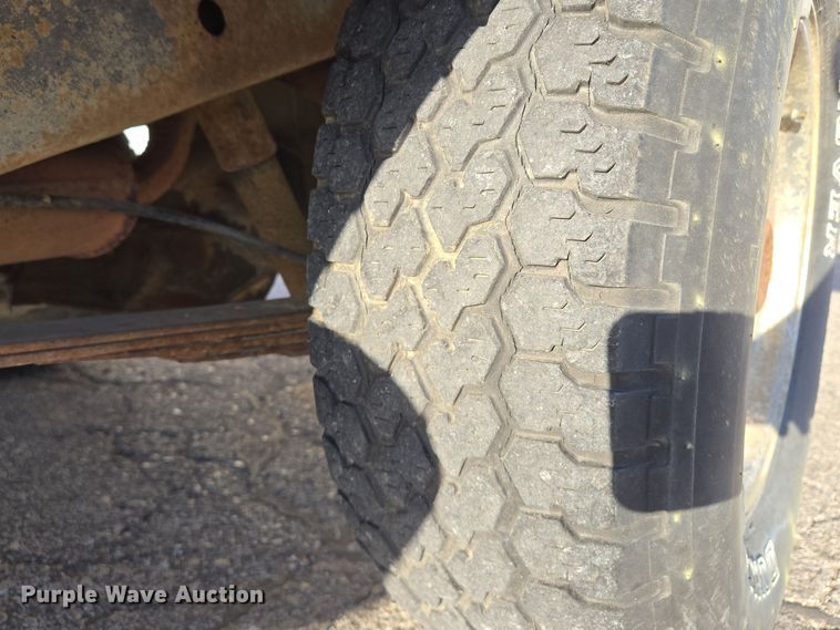 image for item EQ3839 1984 Jeep  CJ 8 Scrambler  SUV