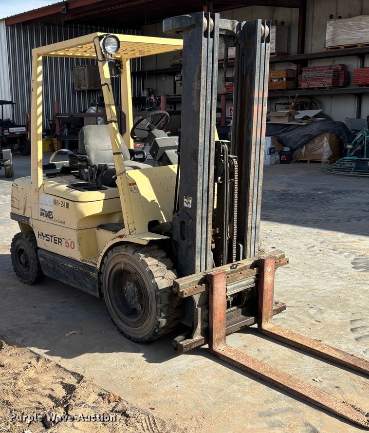 image for item EQ6001 Hyster H50XM forklift