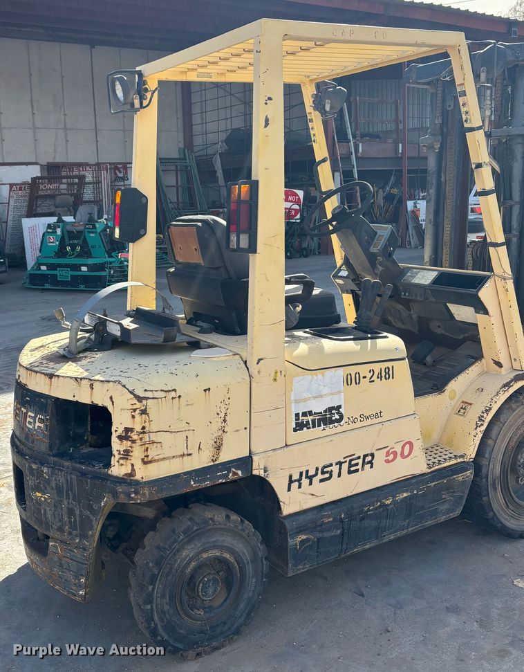 image for item EQ6001 Hyster H50XM forklift