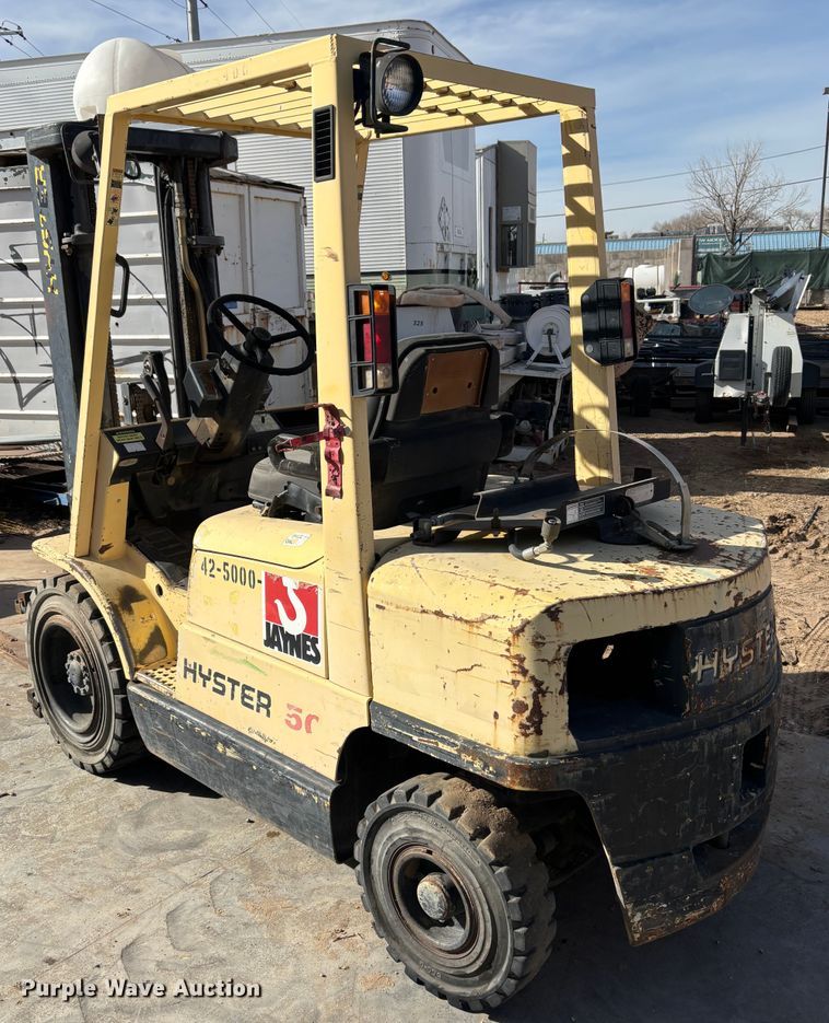 image for item EQ6001 Hyster H50XM forklift