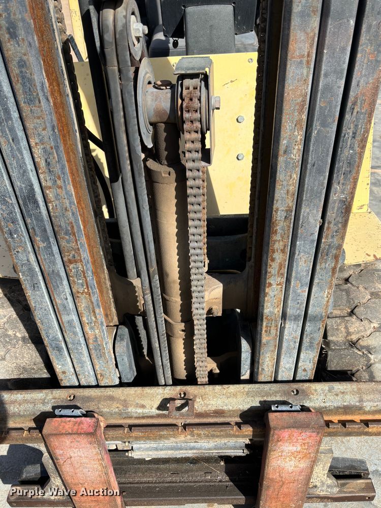 image for item EQ6001 Hyster H50XM forklift