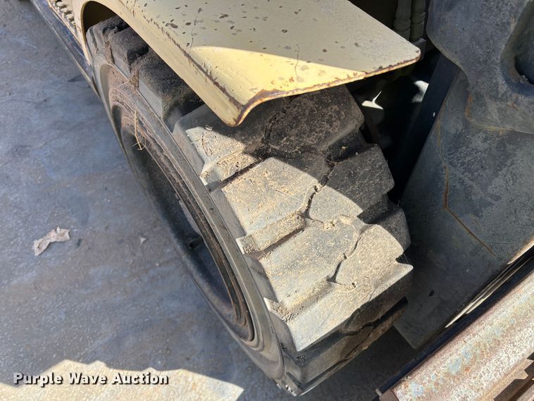 image for item EQ6001 Hyster H50XM forklift