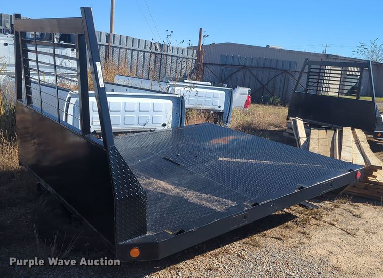 image for item ER4557 Flatbed pickup truck bed