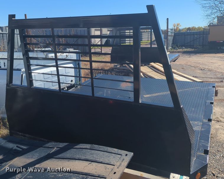 image for item ER4557 Flatbed pickup truck bed