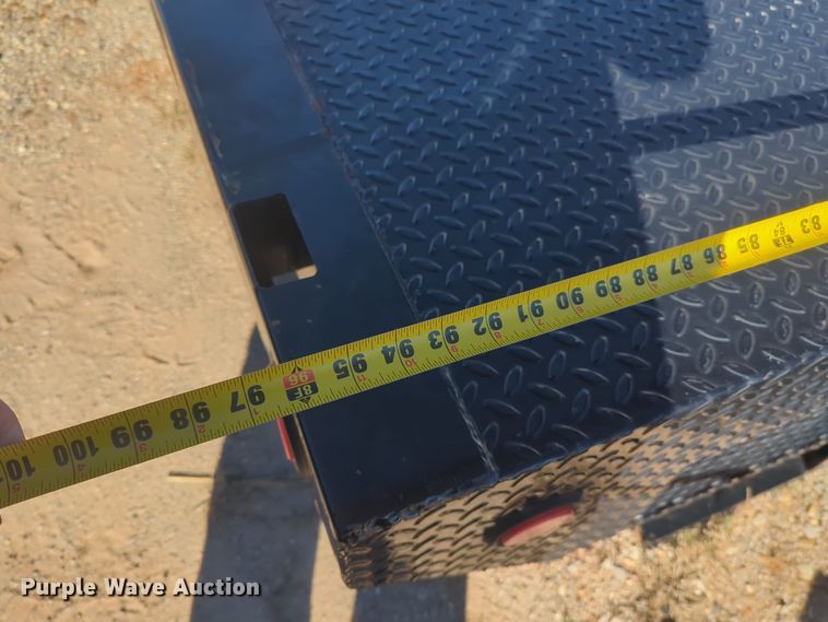 image for item ER4557 Flatbed pickup truck bed
