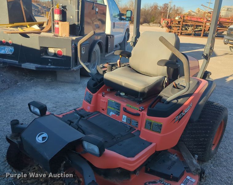image for item ER4576 2009 Kubota ZD323 ZTR lawn mower