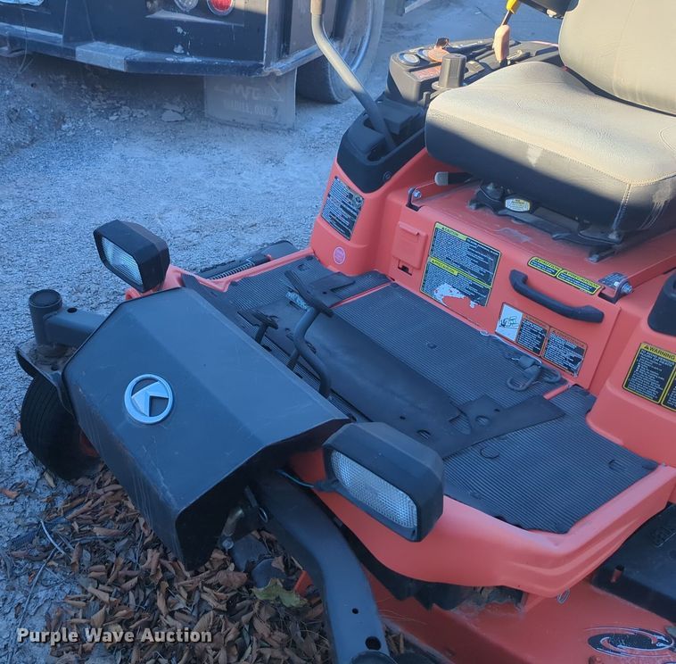 image for item ER4576 2009 Kubota ZD323 ZTR lawn mower