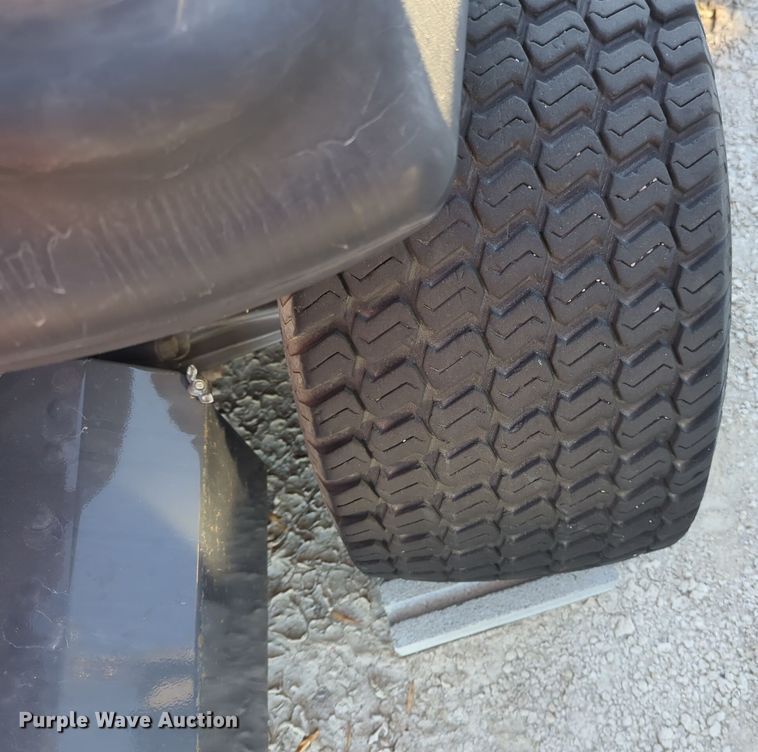 image for item ER4576 2009 Kubota ZD323 ZTR lawn mower