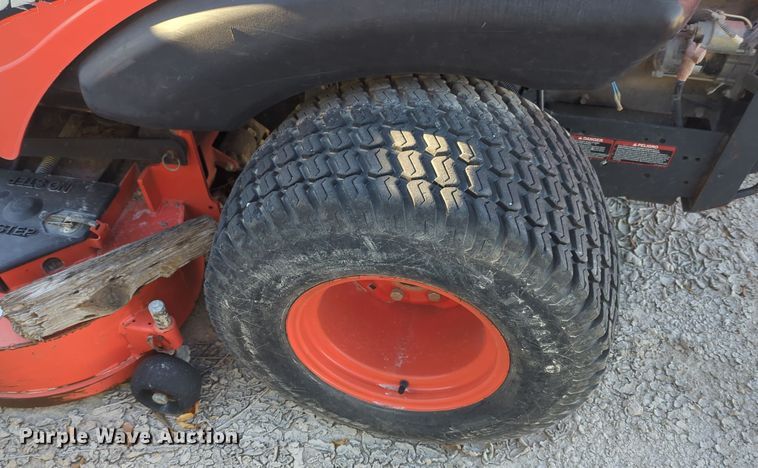 image for item ER4576 2009 Kubota ZD323 ZTR lawn mower