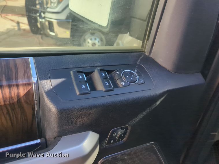 image for item ER4594 2018 Ford F150 SuperCrew pickup truck