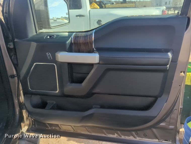 image for item ER4594 2018 Ford F150 SuperCrew pickup truck