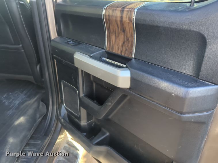 image for item ER4594 2018 Ford F150 SuperCrew pickup truck