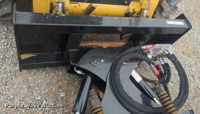 image for item ER4607 Wolverine PAB-11-72W broom