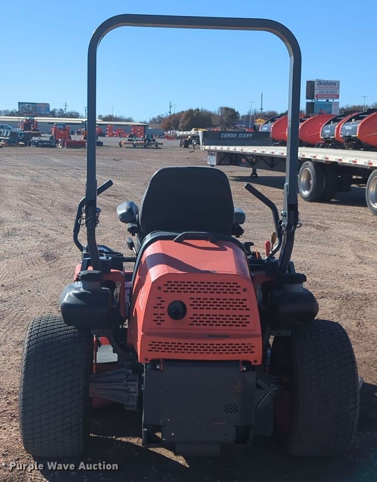 image for item ER4625 2020 Kubota ZD1211 ZTR lawn mower