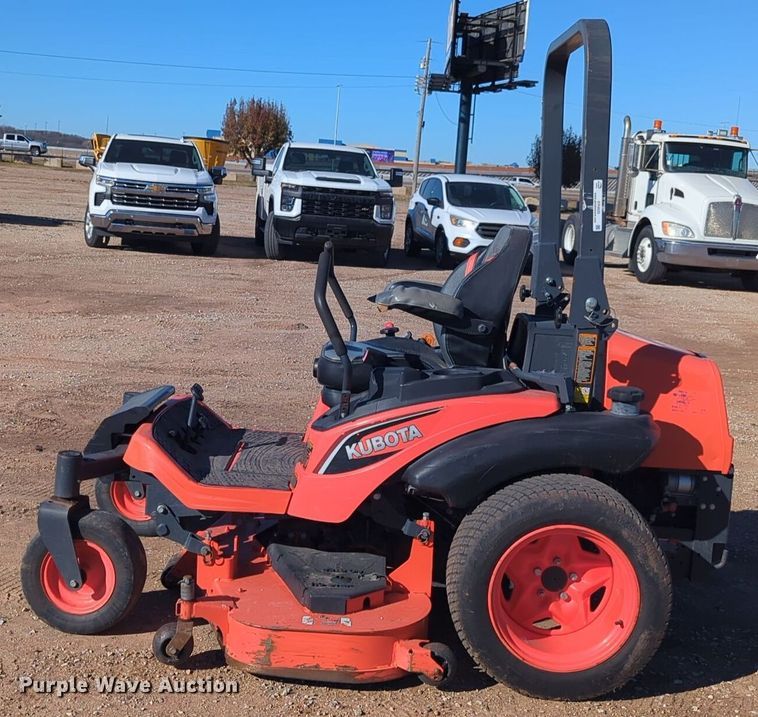 image for item ER4625 2020 Kubota ZD1211 ZTR lawn mower