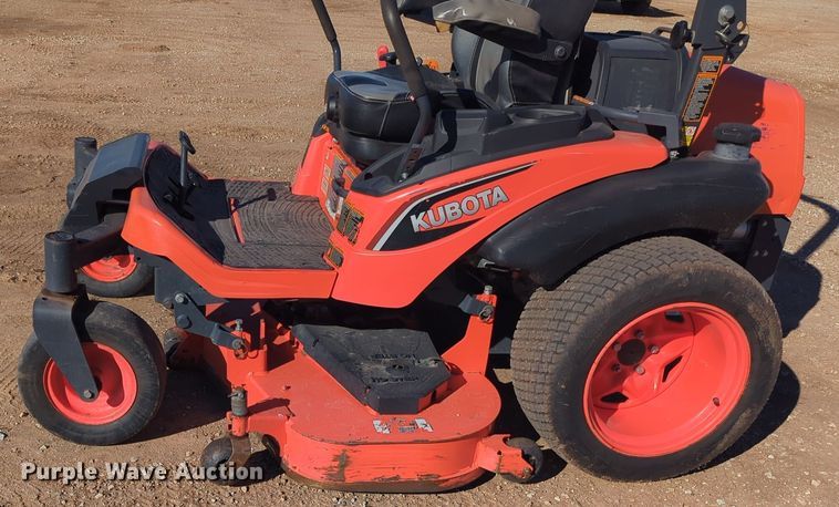 image for item ER4625 2020 Kubota ZD1211 ZTR lawn mower