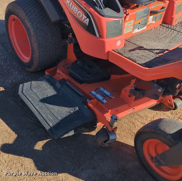 image for item ER4625 2020 Kubota ZD1211 ZTR lawn mower