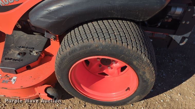 image for item ER4625 2020 Kubota ZD1211 ZTR lawn mower