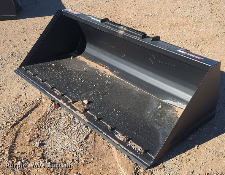 image for item ER4664 2021 Arrow 2306605BUN skid steer bucket
